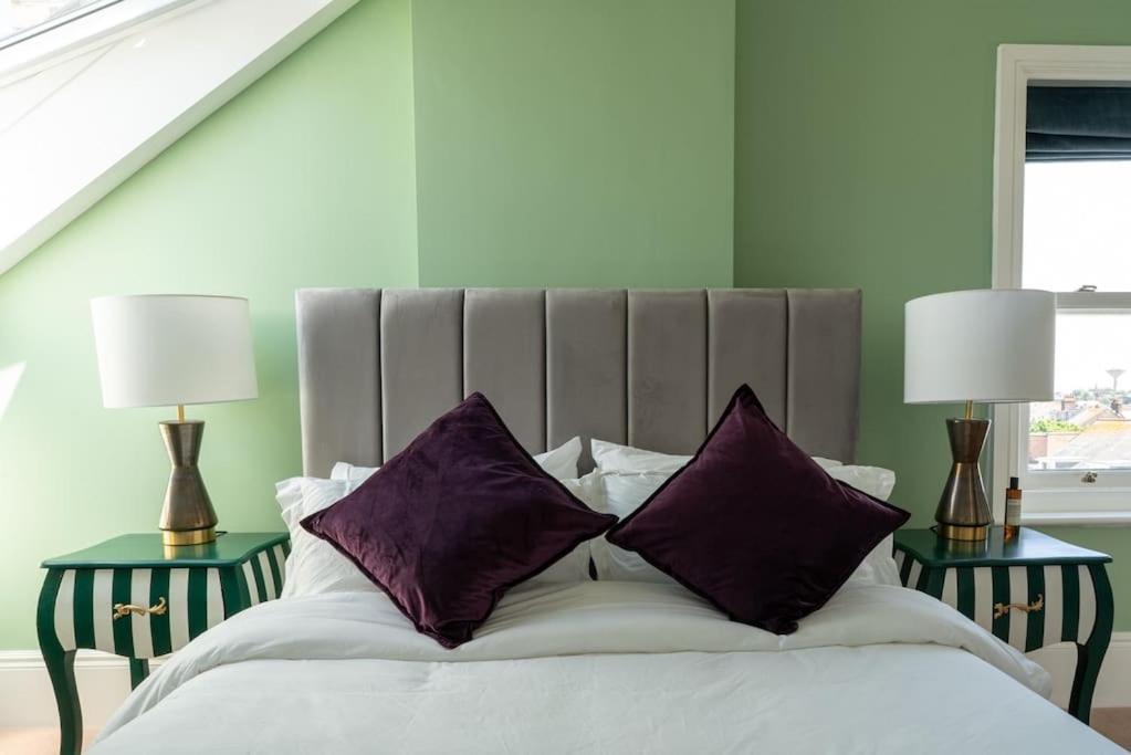 Luxury Duplex Penthouse On The Beach With Panoramic Sea Views Herne Bay Eksteriør billede